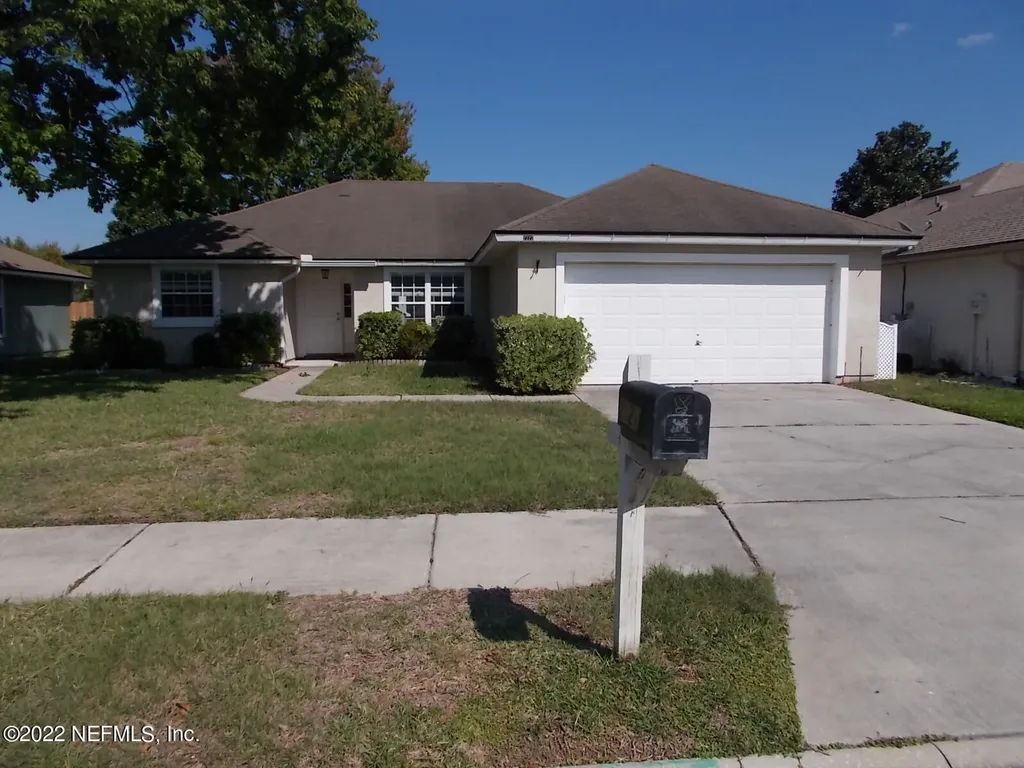 2727 Creek Ridge Drive Green Cove Springs FL 32043