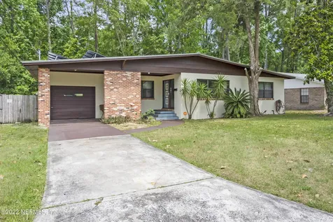 7477 Greenway Drive Jacksonville FL 32244