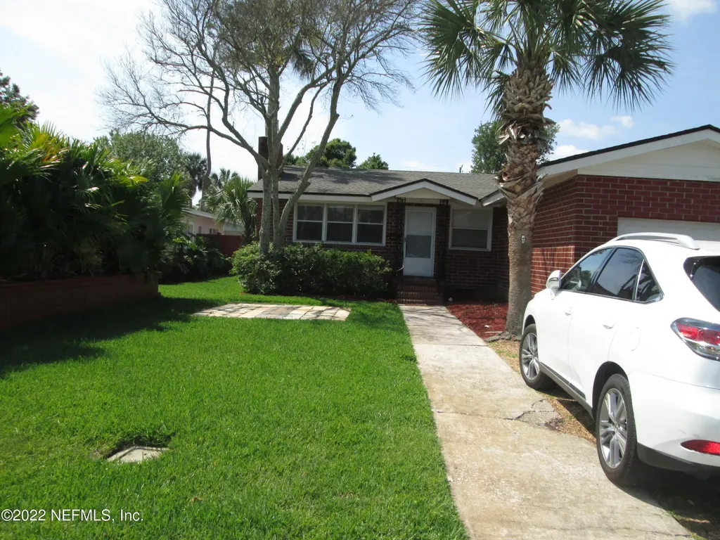 449 Margaret Street Neptune Beach FL 32266