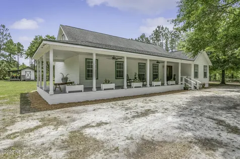 15561 County Road 108 Hilliard FL 32046