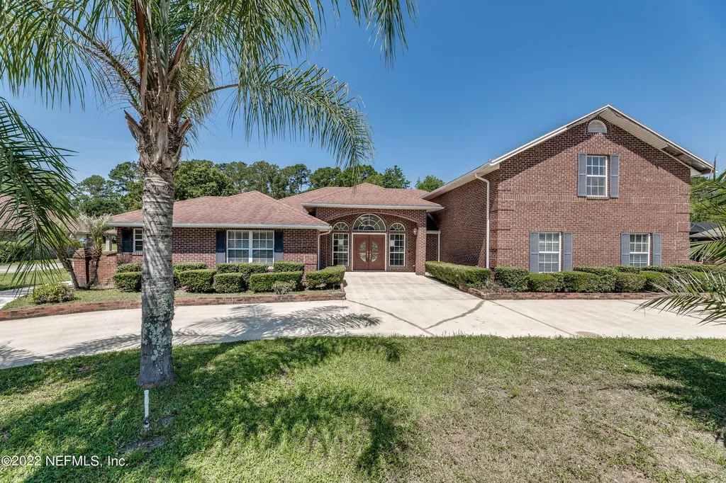 12562 Angel Lake Drive W Jacksonville FL 32218