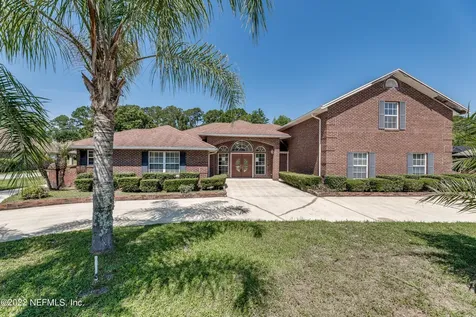 12562 Angel Lake Drive W Jacksonville FL 32218