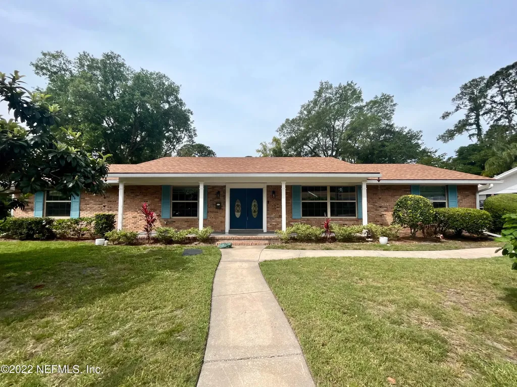 6870 La Loma Drive Jacksonville FL 32217