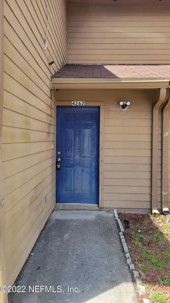 4262 Polo Court Jacksonville FL 32277