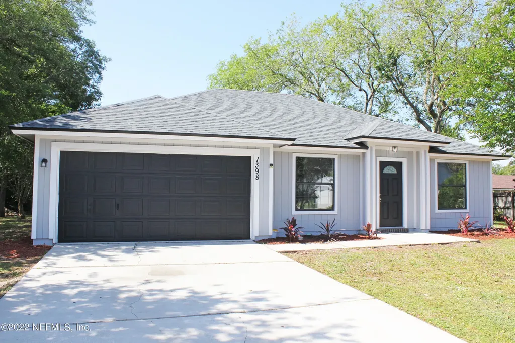 1398 High Plains Drive W Jacksonville FL 32218