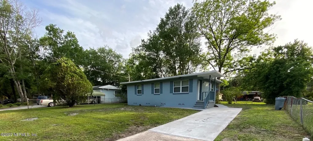 5618 Silverdale Avenue Jacksonville FL 32209