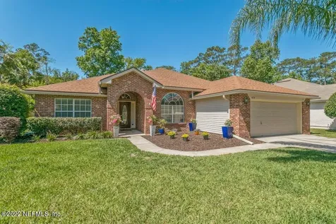 4276 Chelsea Harbor Drive W Jacksonville FL 32224