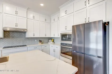 9814 Invention Lane Jacksonville FL 32256