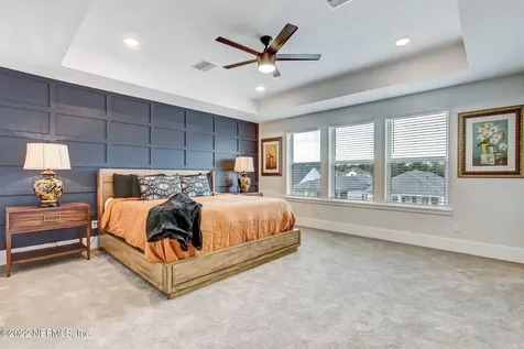 9814 Invention Lane Jacksonville FL 32256