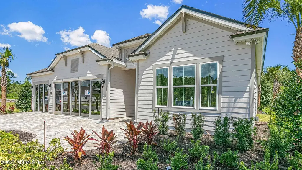 32 Granite Avenue St. Augustine FL 32086