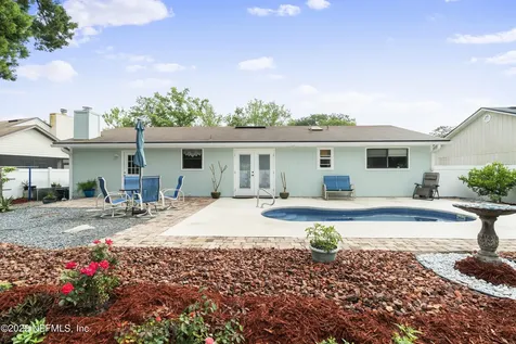 6434 Sierra Drive Jacksonville FL 32244