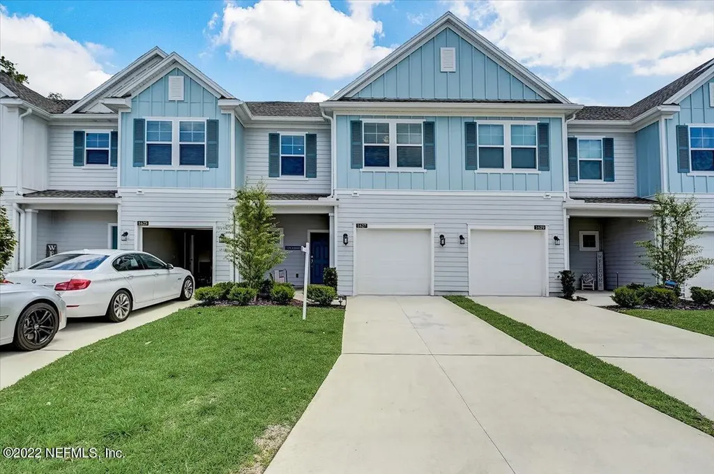 1627 Pottsburg Point Drive Jacksonville FL 32207