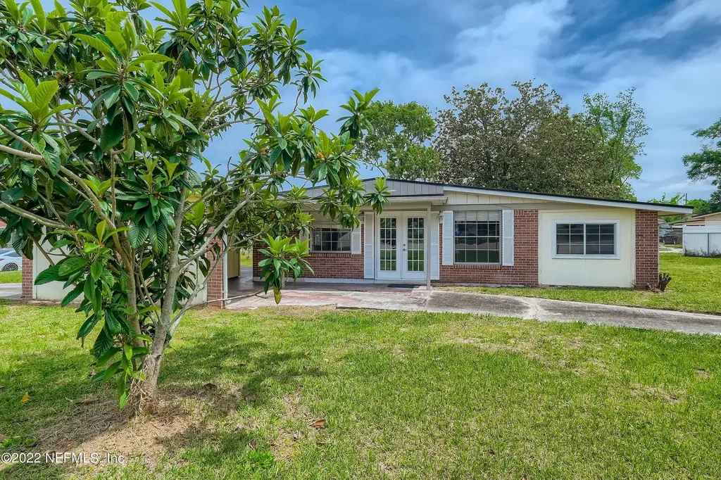 915 Memorial Park Road Jacksonville FL 32221