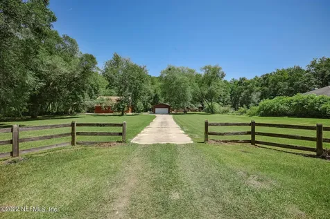 9733 SW 136th Street Starke FL 32091
