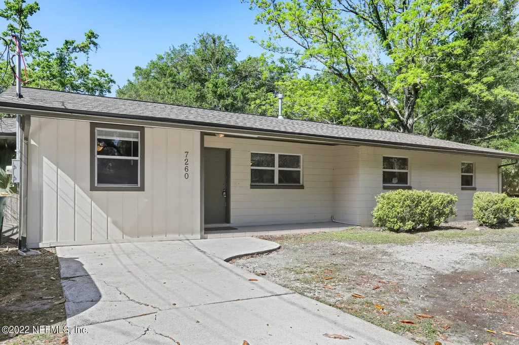 7260 Old Kings Road S Jacksonville FL 32217