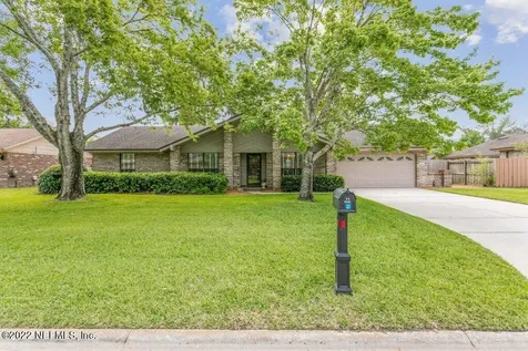 3139 Old Port Circle W Jacksonville FL 32216