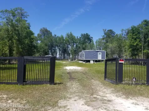 8505 SW 137th Street Starke FL 32091