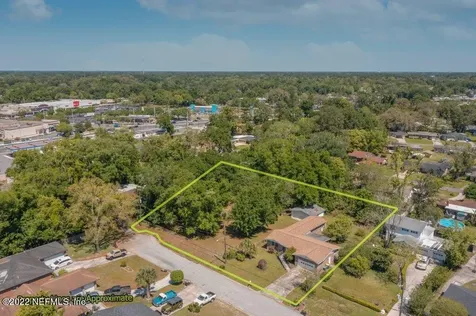 5735 Adair Circle Jacksonville FL 32210