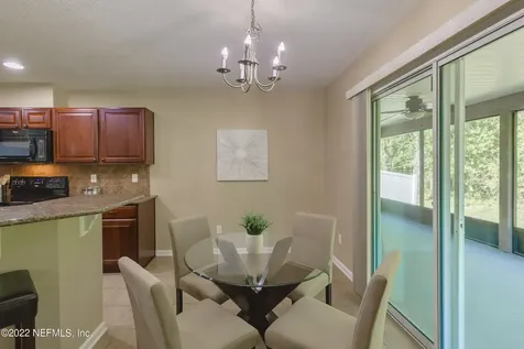 7399 Westland Oaks Drive Jacksonville FL 32244