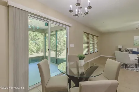 7399 Westland Oaks Drive Jacksonville FL 32244