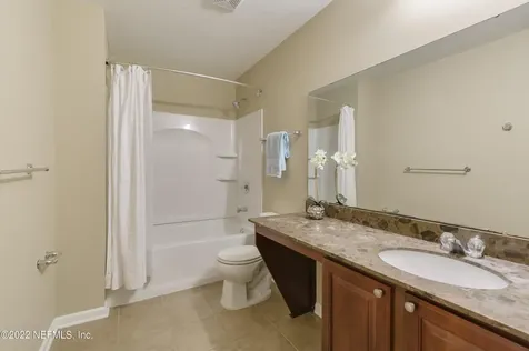 7399 Westland Oaks Drive Jacksonville FL 32244