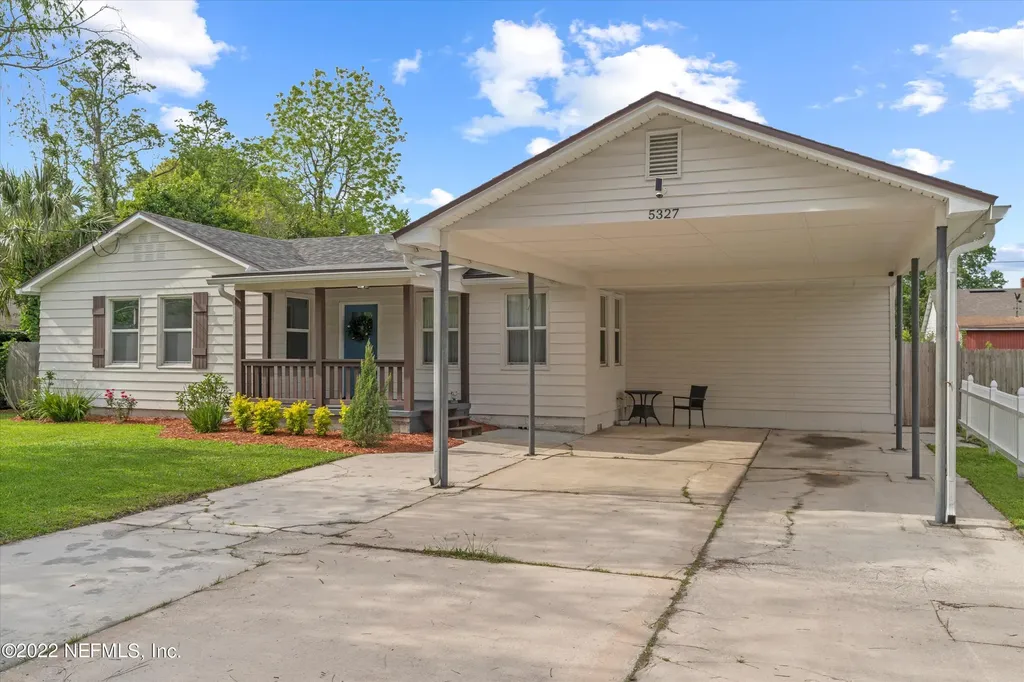 5327 Attleboro Street Jacksonville FL 32205