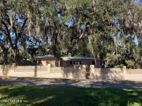 1202 Kirby Street Palatka FL 32177