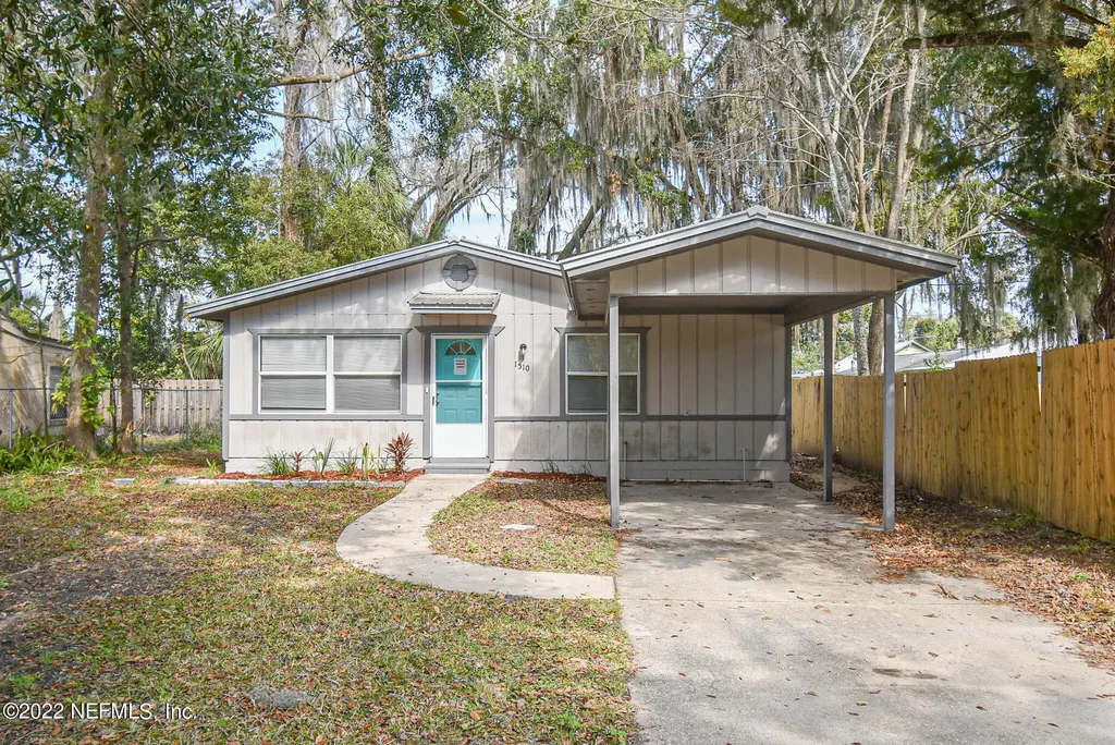 1510 Laurel Street Palatka FL 32177