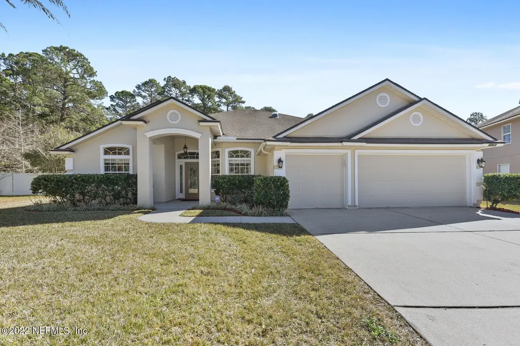 13913 Fish Eagle Drive E Jacksonville FL 32226