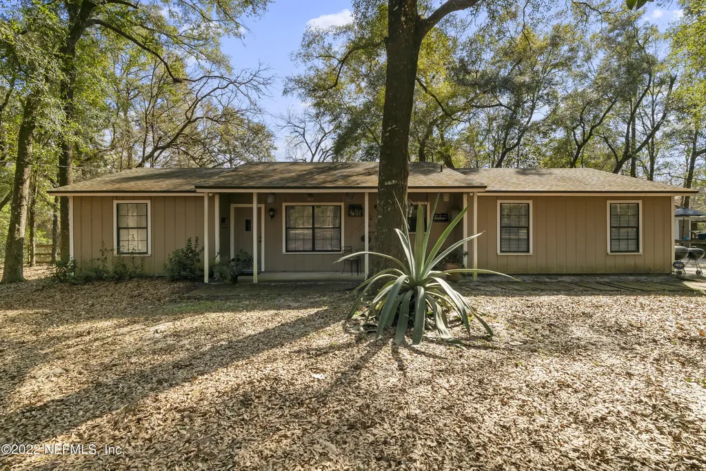 4175 Chokeberry Road Middleburg FL 32068