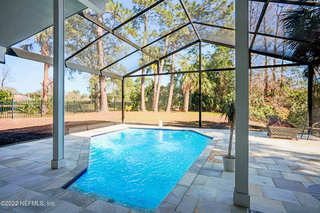 10123 Leisure Lane N Jacksonville FL 32256