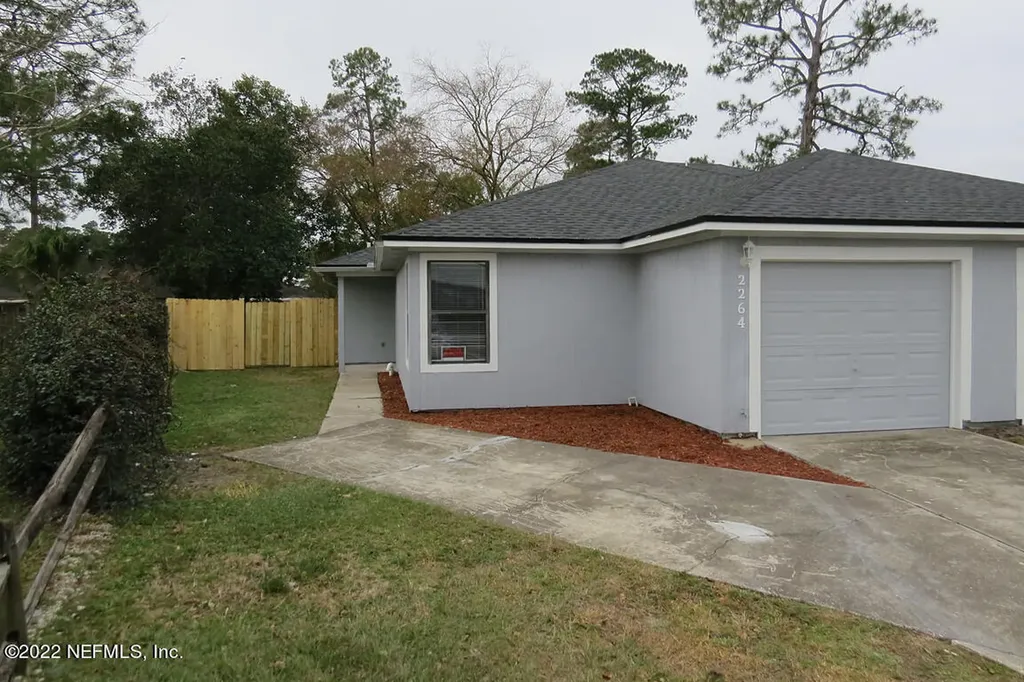 2264 Ironstone Drive E Jacksonville FL 32246