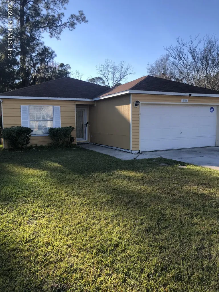 2754 Lantana Lakes Drive W Jacksonville FL 32246