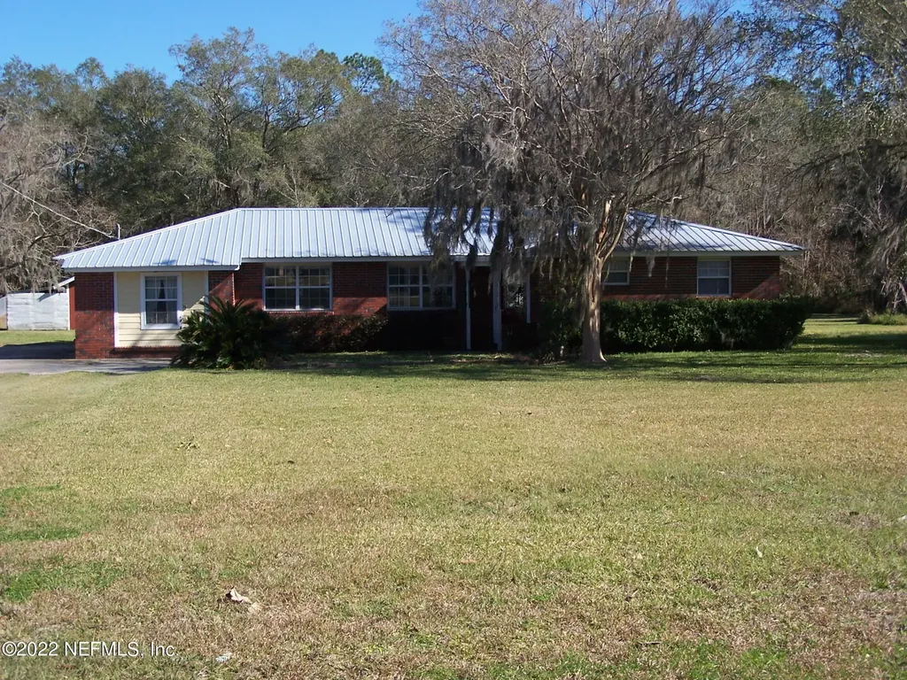 235 NE 9th Avenue Lake Butler FL 32054
