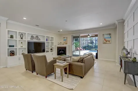 37 Privado Court St. Augustine FL 32095