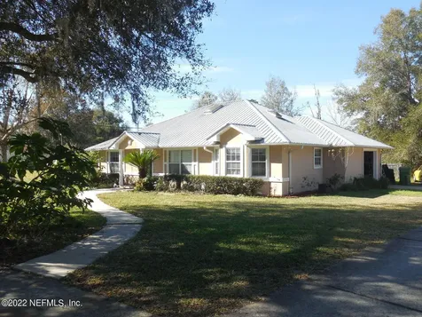 107 Underwood Drive Palatka FL 32177