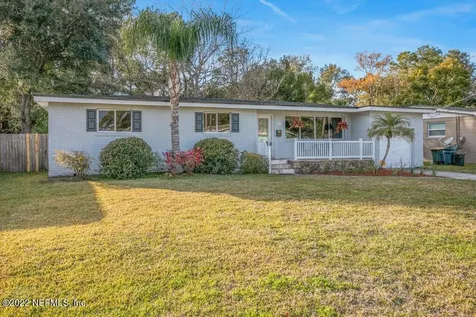 2134 Lou Drive W Jacksonville FL 32216