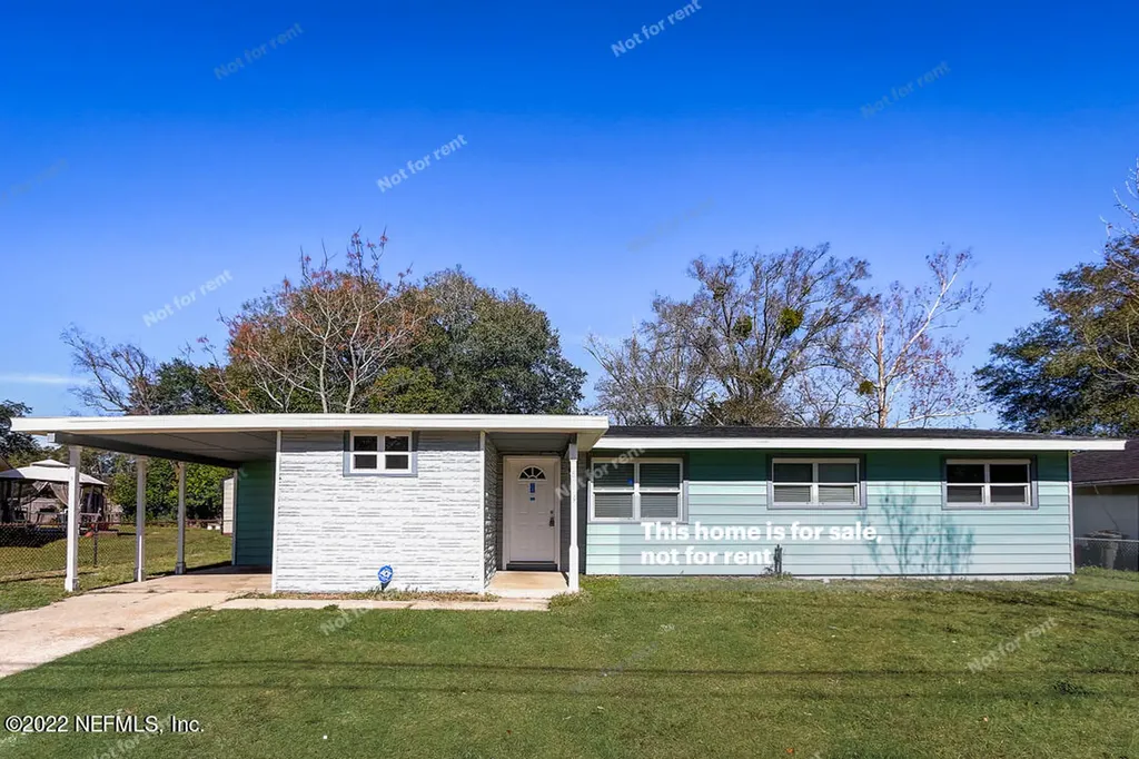 6879 Snow White Drive Jacksonville FL 32210