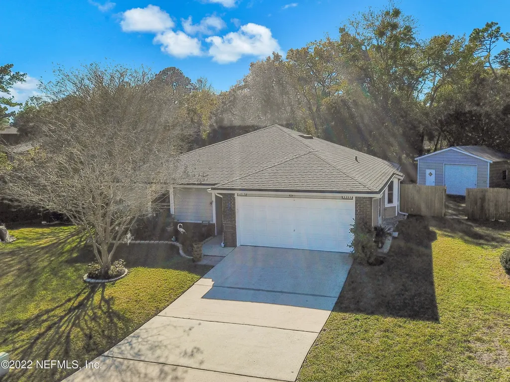 5066 Acre Estates Drive W Jacksonville FL 32210
