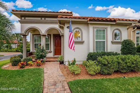 628 Town Plaza Avenue Ponte Vedra FL 32081