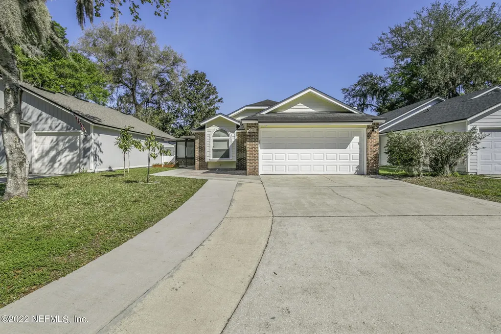 1353 Cove Landing Drive Jacksonville FL 32233
