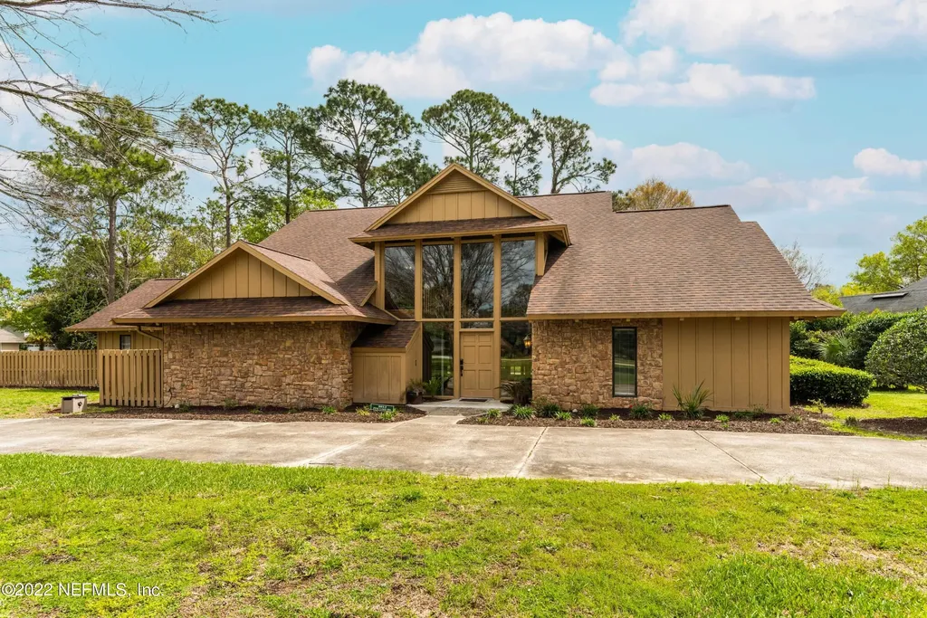 8013 Pine Lake Road Jacksonville FL 32256