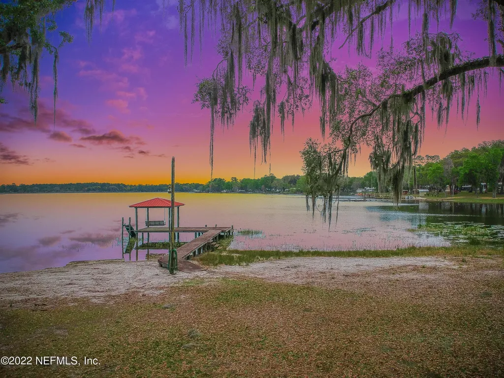 120 Osprey Lane Interlachen FL 32148
