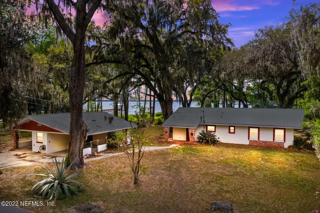 109 Magnolia Avenue Palatka FL 32177