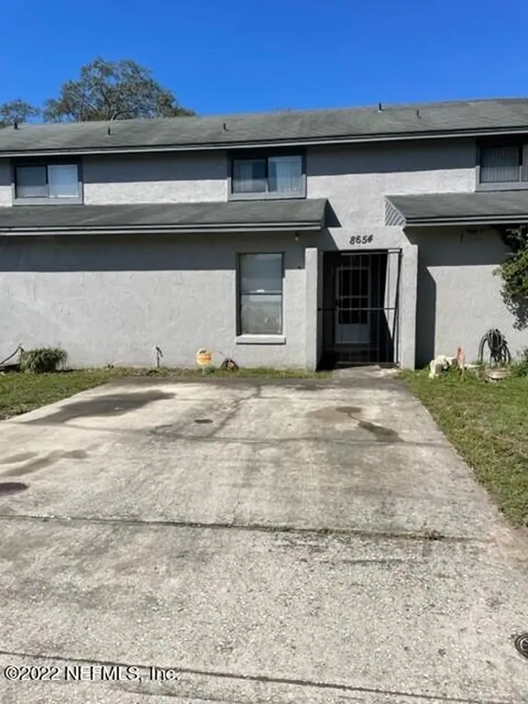 8654 Greatpine Lane W Jacksonville FL 32244