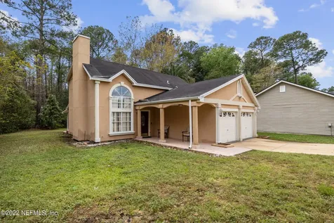 2370 Blossom Ridge Drive N Jacksonville FL 32218