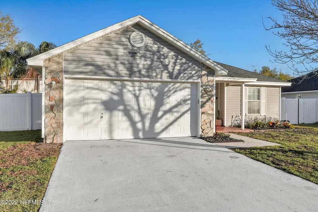 11055 Gullwing Court Jacksonville FL 32246
