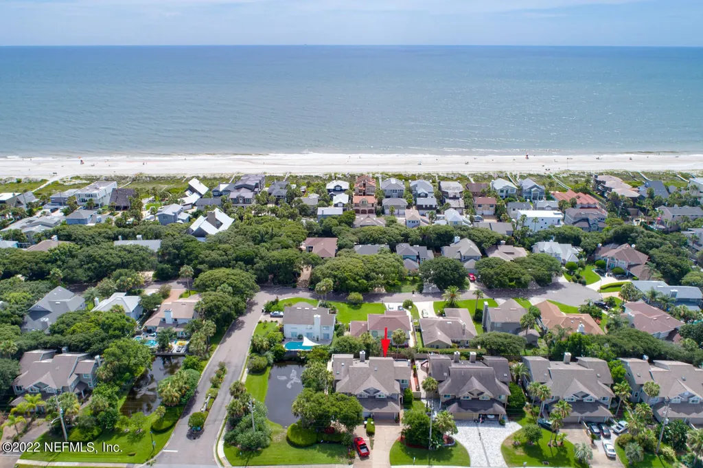 1933 Seminole Road Atlantic Beach FL 32233