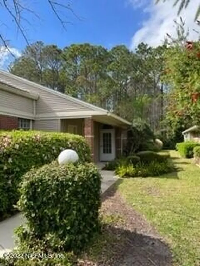 4522 Middleton Park Circle W Jacksonville FL 32224