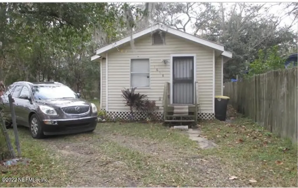 1868 Hardee Street Jacksonville FL 32209